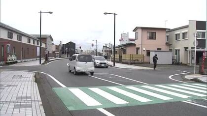 交差点で高齢女性が車にはねられ死亡　車を運転していた男性にけがなし　秋田市
