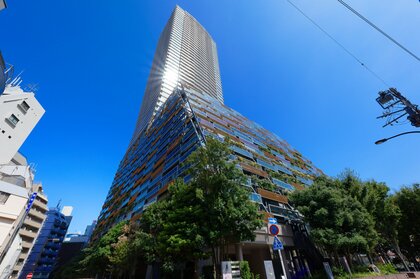 ストーカー被害者の緊急避難時に宿泊費助成　上限6万円で最大6泊　東京・豊島区が開始　一部転居費用も来年助成へ