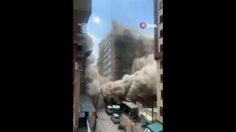 ケニア首都で建設中のビルが倒壊　7人が安否不明