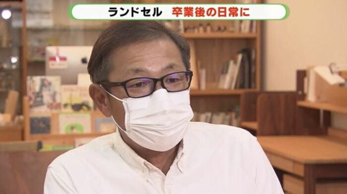 ヒノキクラフト・岩本雅之代表「ランドセルの“かぶせ”はすごく上質なイスの布だよね」