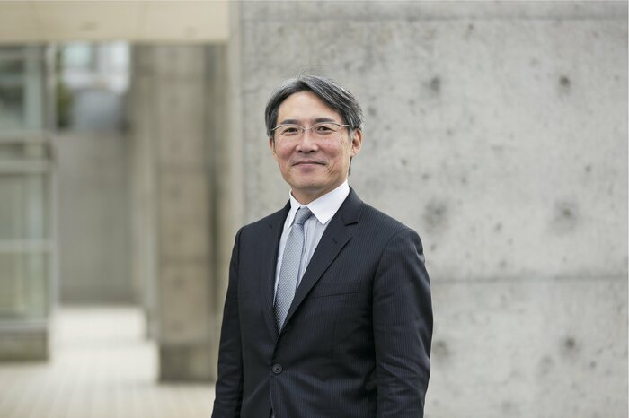 山田健太教授