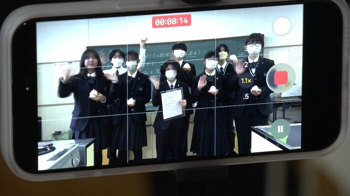 PR動画の制作にも挑戦する生徒たち