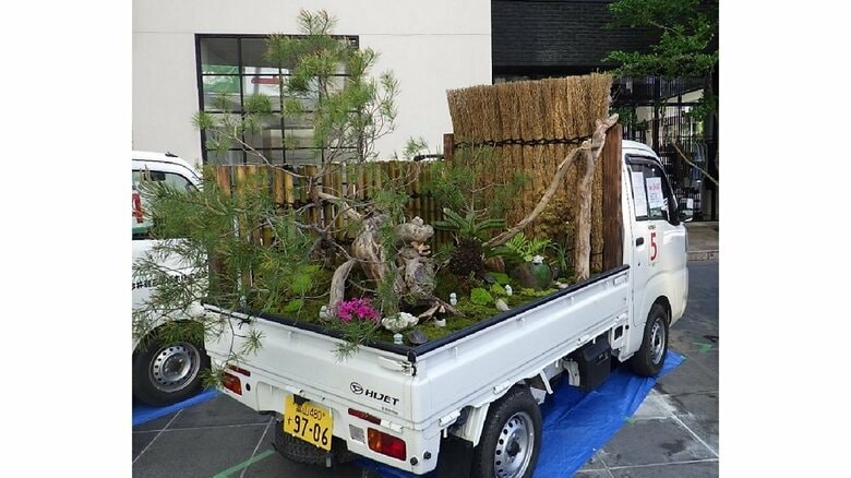 「独特の世界」荷台の上が舞台の“軽トラ庭園コンテスト”がすごい！どんな技術や美しさを競うのか聞いた｜FNNプライムオンライン