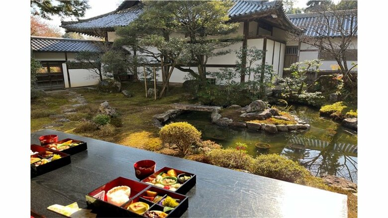 観光の分散化として、少人数での精進料理体験なども（提供：京都市）