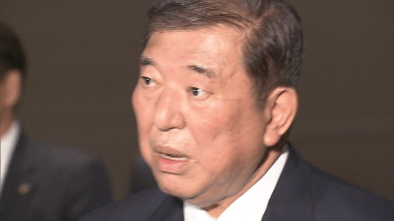 取材に答える石破茂首相（2日）