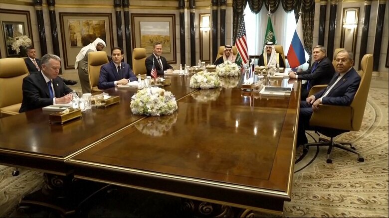 米露高官協議（リヤド・2月18日）