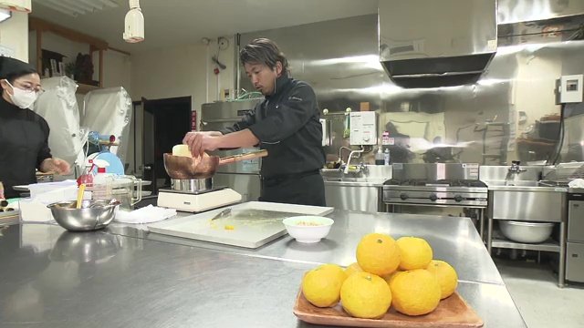 香り高い「北限のゆず」　良さをいかしたスイーツに
