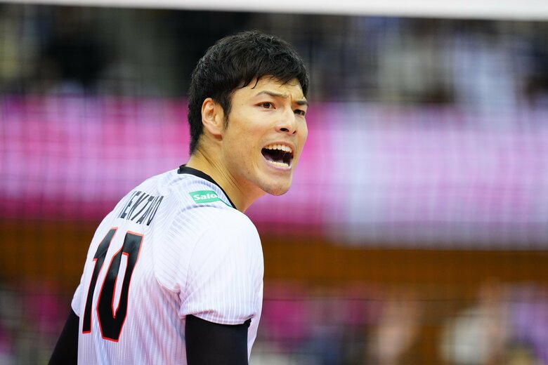 10：髙橋 健太郎