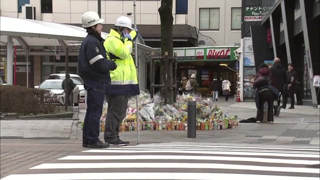 事故から1週間　現場を通行止めにして捜査が行われる