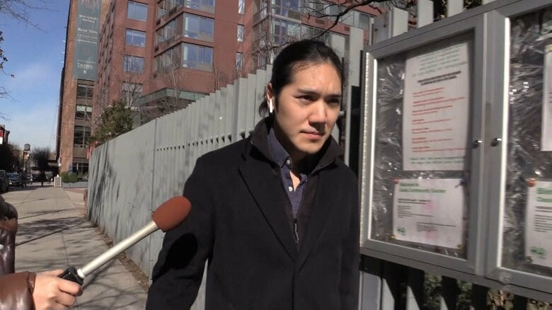 記者の直撃に小室さんは、終始「無言」も「会釈」3回