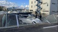 郡山市で喫煙所に車突っ込む　7人がけが＜福島県＞