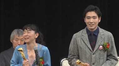 安藤サクラ 柄本佑との夫婦で“主演賞”W受賞に思わず涙