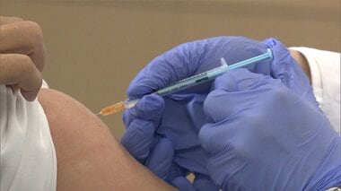 新型コロナワクチンはなぜ「筋肉注射」? 痛みは違う? 日本ワクチン学会の医師に聞いた