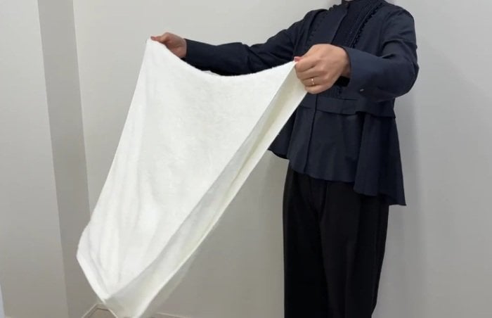 乾燥機がない場合は干す前に大きく振るだけでOK