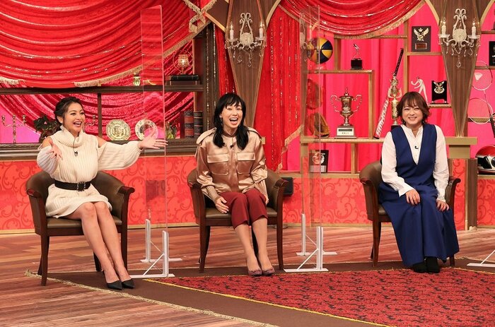左から)ゆきぽよ、東尾理子さん、大神いずみさん