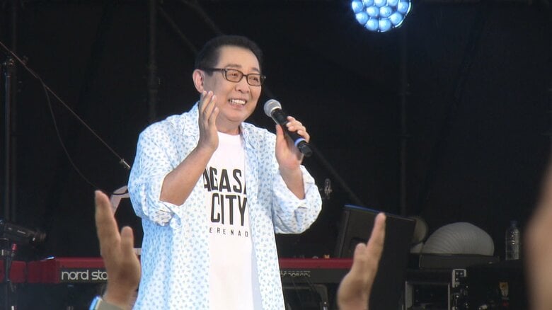 さだまさしさんが歌で平和の願い発信　広島原爆の日にあわせ19年ぶり野外コンサート｜FNNプライムオンライン