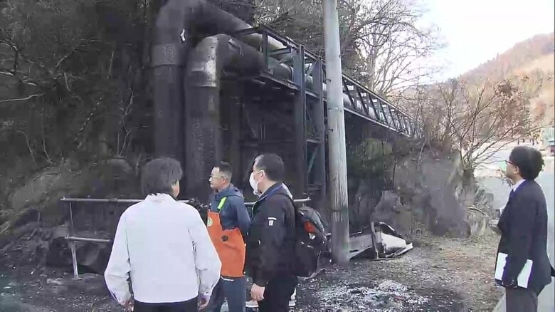 倉庫や海水をくみ上げるポンプなどが焼けた