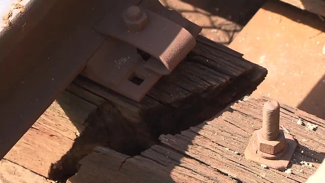 2022年の福島県沖地震でホームや線路に被害