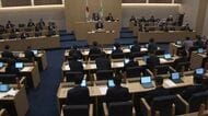 富山県議会、議員定数を40から38に削減　来春の選挙から適用