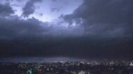 高岡に「レベル4大雨危険警報」1時間50ミリの雨…富山県内約2000戸停電 27日運休の列車も