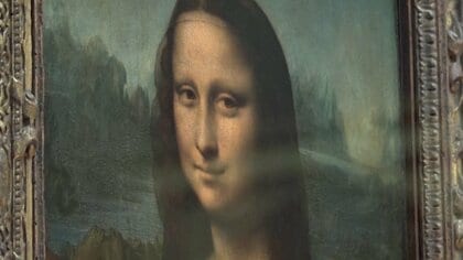 ルーブル美術館一部除き営業再開　カメラ老朽化で撮影できず…館長が警備体制の不備認める　侵入された窓は観光名所に