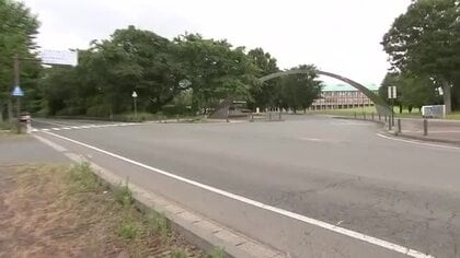 ワゴン車とバイク衝突　57歳男性死亡　滝沢市の県立大学正門前　岩手県