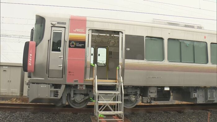 山陰線の西出雲駅と伯備線の新郷駅間で運行開始
