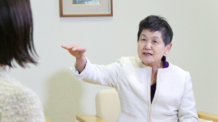 「もうひと踏ん張りすることが大切」とエールを贈る坂東理事長