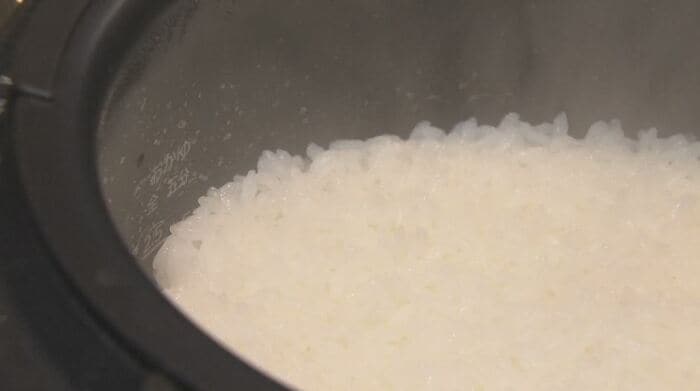 炊きたてホカホカのご飯