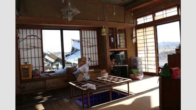 震災の記録　家族と過ごした自宅を撮影