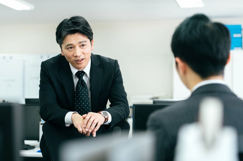 孤立させないよう軽い声かけが大事（image）