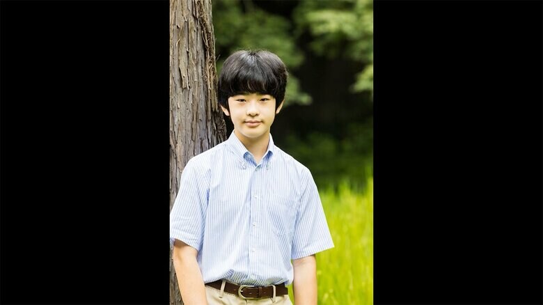 1年前の16歳のお誕生日　宮内庁提供･8月7日撮影