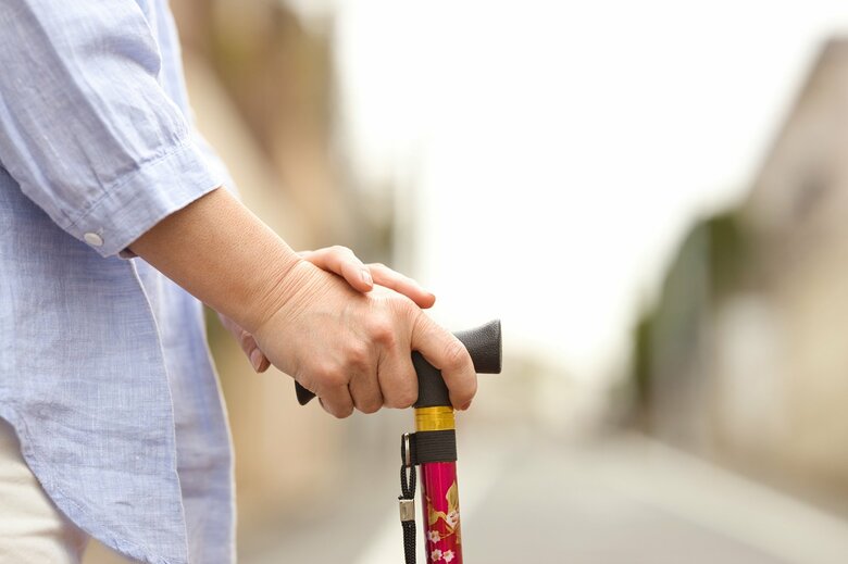 人生100年時代はある種、困難の時代でもある（画像：イメージ）