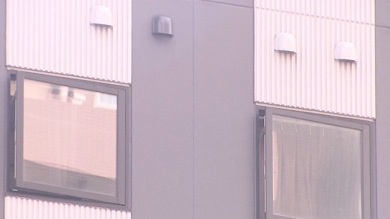群馬の女性刺殺 容疑の男が死亡 妻「いつもと様子ちがう」