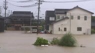 【中継】道路冠水し複数の住民が取り残される　車も水没し消防がボートで救助へ　レベル5大雨特別警報の石川県羽咋市