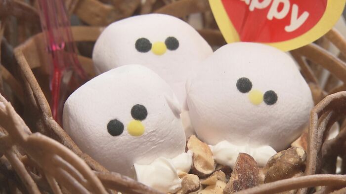 店の名前にもなっている白い鳥「クッピー」