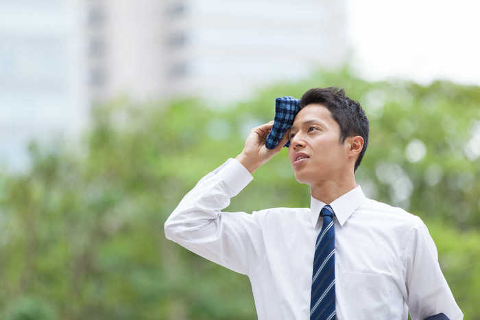 水の中にいても油断できない! “プール熱中症”はどうやって予防する?