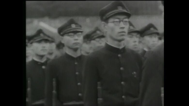 満州へ送られる学生たち（資料）