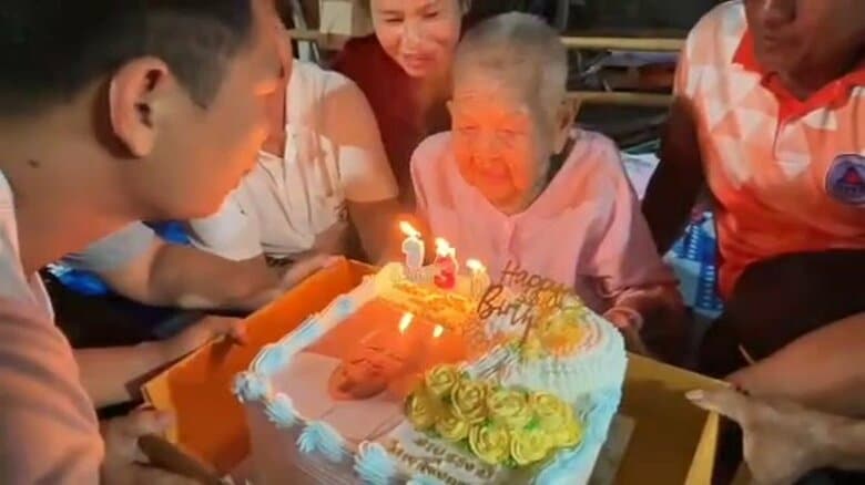 にぎやかな誕生日会の主役となったセーンさん（2026年9月18日）