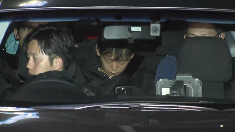 女性を連れ去り監禁したとして19日送検された藤井柊容疑者（千葉・市川警察署 17日）