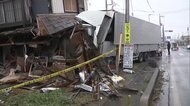 埼玉でトラック絡む事故 ラーメン店に突っ込む