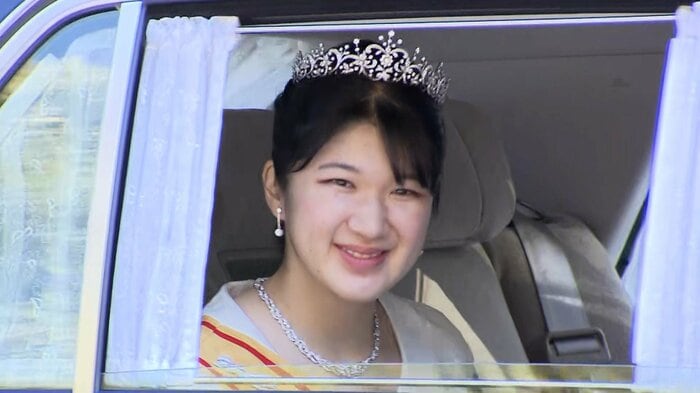 仙洞御所に向かわれる愛子さま 1月1日午後1時前