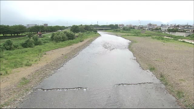 荒川(福島県福島市) 10年連続【水質日本一】 地域住民の清掃活動が水質維持に