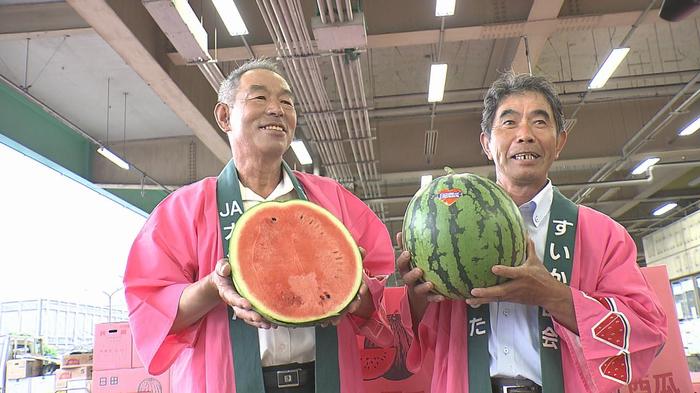 1玉5万5000円のご祝儀相場も 日田産スイカをPR!