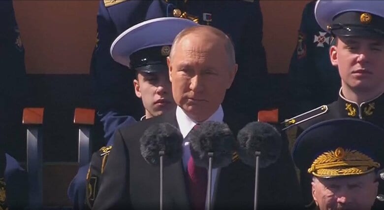 プーチン大統領“出口戦略”示さないのは苦慮の証？異例づくしの戦勝記念日で専門家が分析するロシア国民の不安｜FNNプライムオンライン