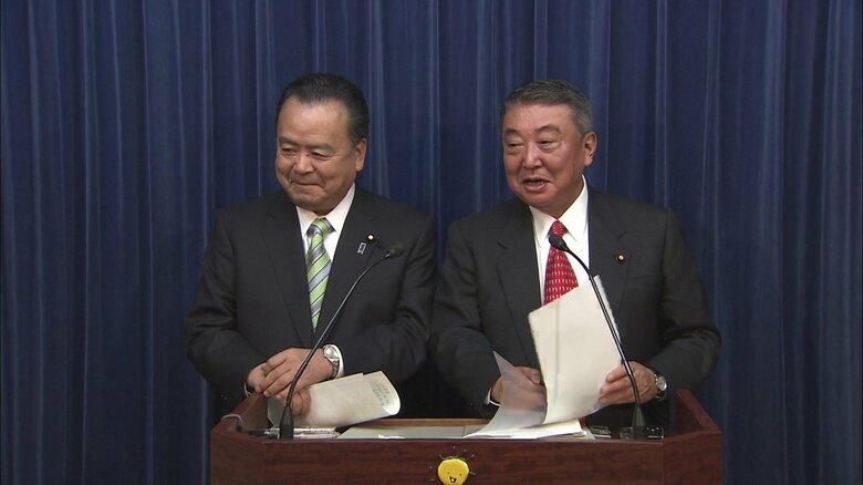 “悪代官と越後屋”がともに会見することもあった