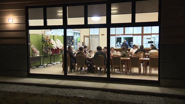 みどりの里せせらぎ荘の一角に夜営業の飲食店がオープン