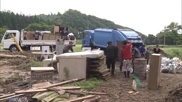 災害廃棄物の回収作業