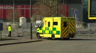 イギリスで若年層の死亡例相次ぐ