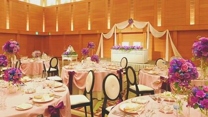 「これ騒ぎになるでしょ」自民党青年局が“過激パーティー”開催 「まるで下着」女性ダンサーがボディタッチも…党内からも批判の声